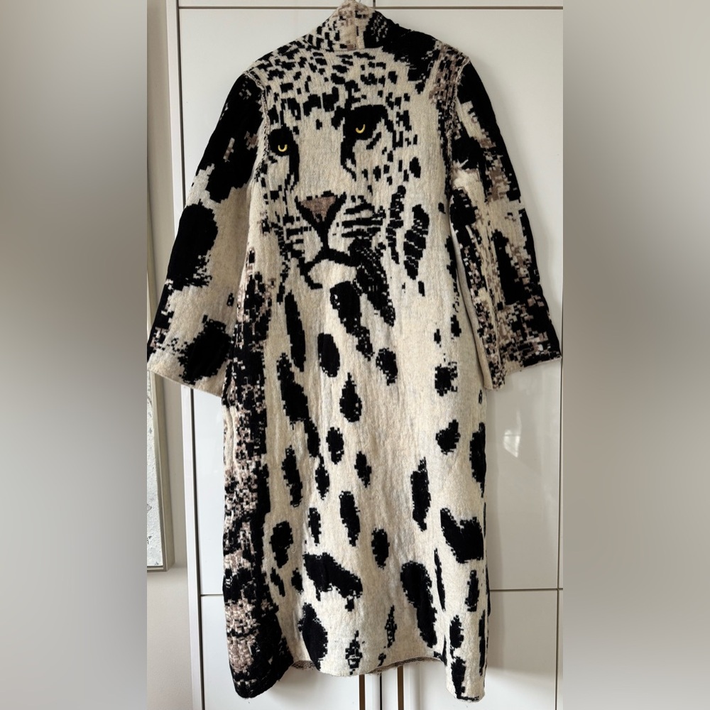 NWT Size XXS/XS - Pilcro Leopard Print Sweater Duster with Pockets (NWT US$ 238) - Picture 2 of 16